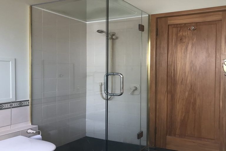 Photo of property in 15 Saint James Avenue, Boulcott, Lower Hutt, 5011
