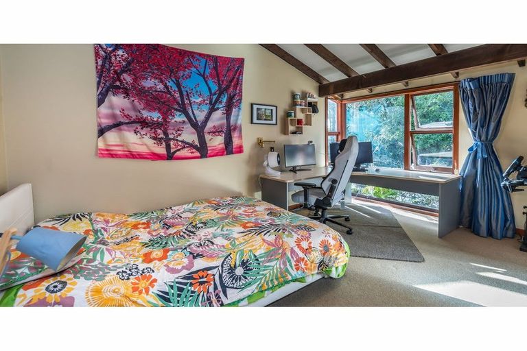 Photo of property in 156 Riverlaw Terrace, Saint Martins, Christchurch, 8022