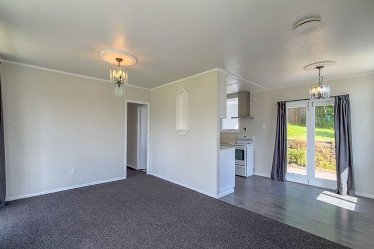 Photo of property in 6 Reid Drive, Putaruru, 3411
