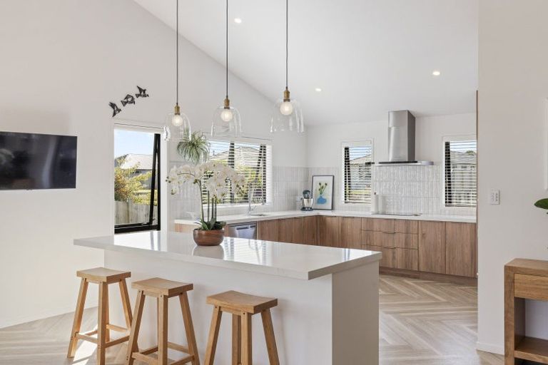 Photo of property in 39 Aratapu Street, Waitara, 4320