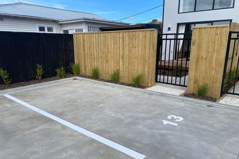 Photo of property in 15 Marcroft Street, Woolston, Christchurch, 8062