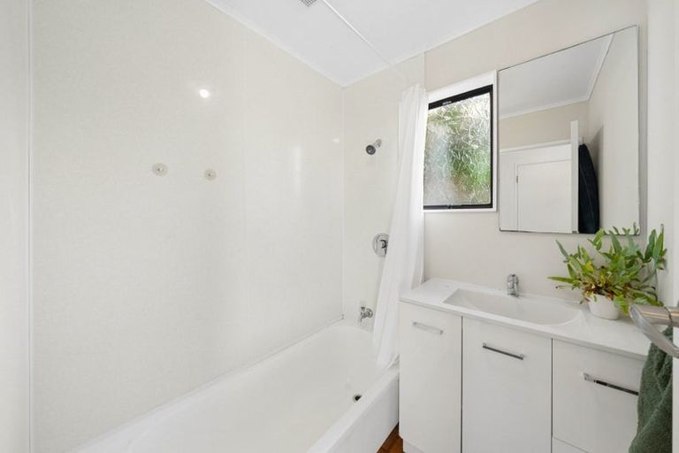 Photo of property in 19 Staithes Drive North, Whitby, Porirua, 5024