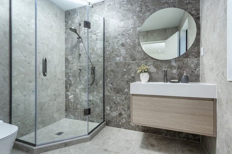 Photo of property in 24b Scarlock Avenue, Browns Bay, Auckland, 0630