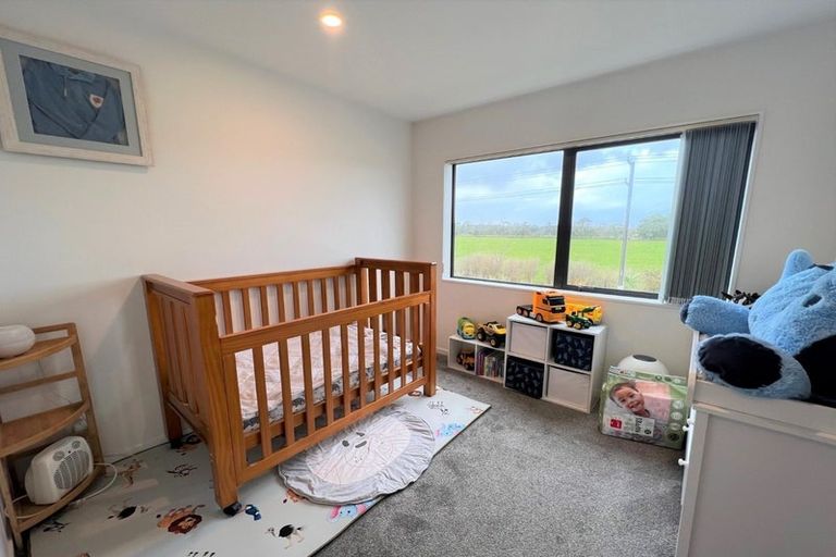 Photo of property in 2 Minhas Road, Papakura, 2110