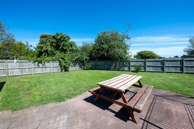 Photo of property in 50c Robinson Avenue, Holdens Bay, Rotorua, 3010