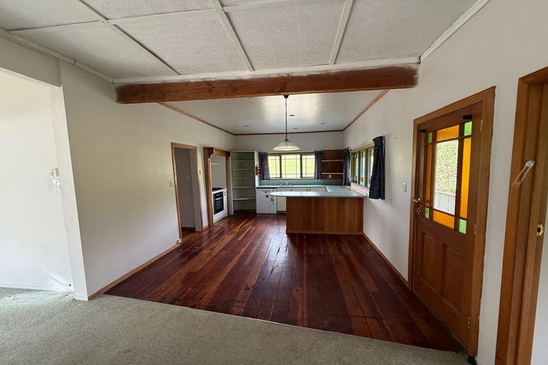 Photo of property in 360 Mutiny Road, Poukawa, Hastings, 4172