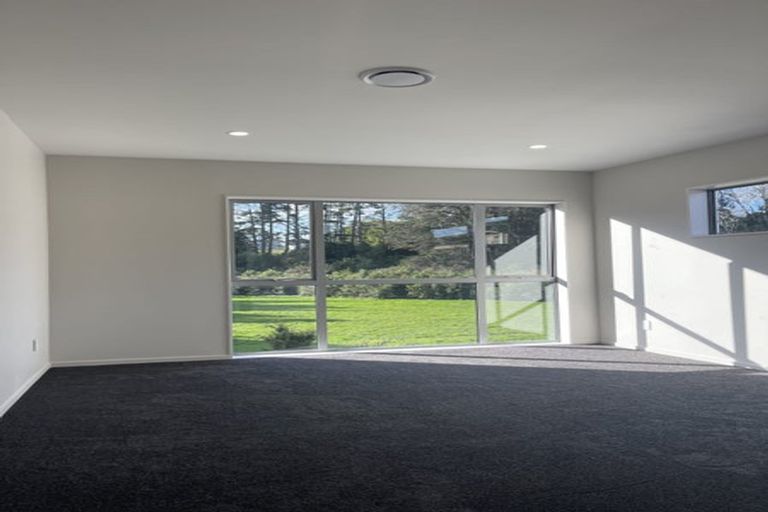 Photo of property in 3 Skanda Crescent, Flat Bush, Auckland, 2019