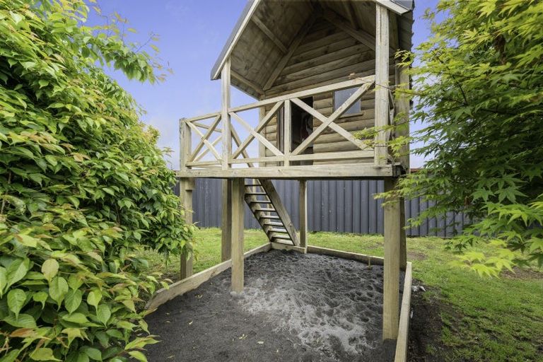 Photo of property in 483 Beaconsfield Road, Stratford, 4394