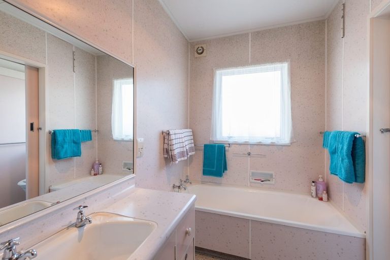 Photo of property in 5 Norwich Street, Stoke, Nelson, 7011