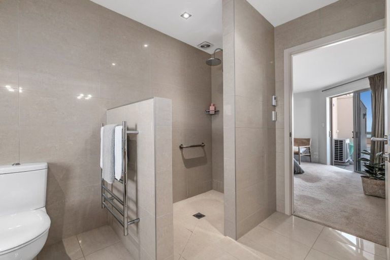 Photo of property in 2b Hinewa Road, Otumoetai, Tauranga, 3110