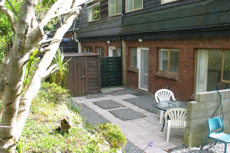 Photo of property in 68a Churton Drive, Churton Park, Wellington, 6037