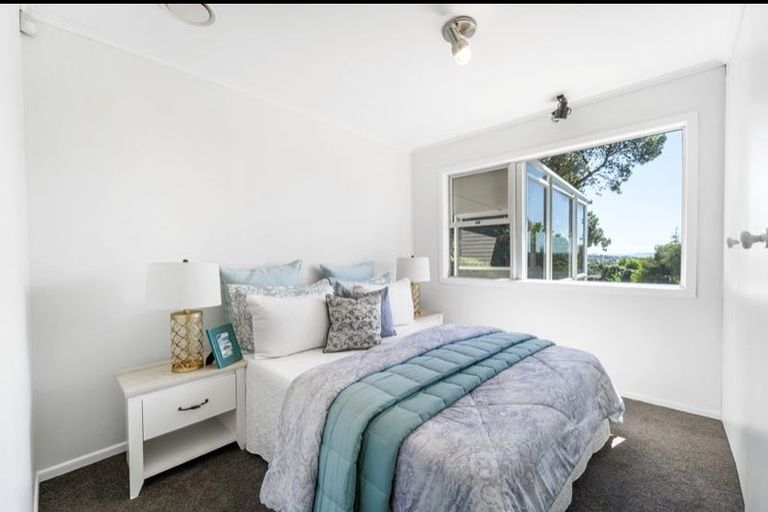 Photo of property in 10 Helvetia Drive, Browns Bay, Auckland, 0630