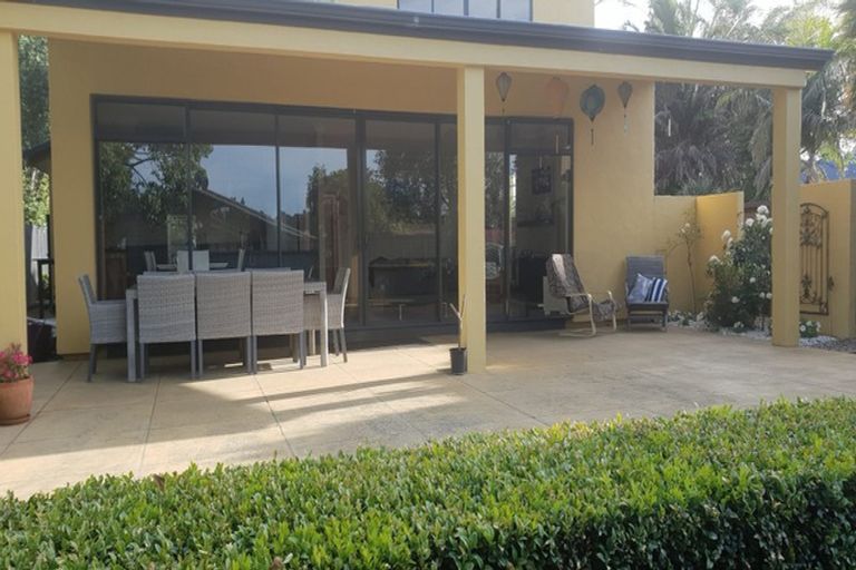 Photo of property in 10 Rays Way, Tuakau, 2121