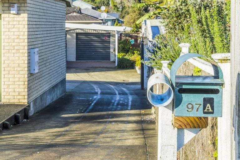 Photo of property in 97a Old Wairoa Road, Papakura, 2110