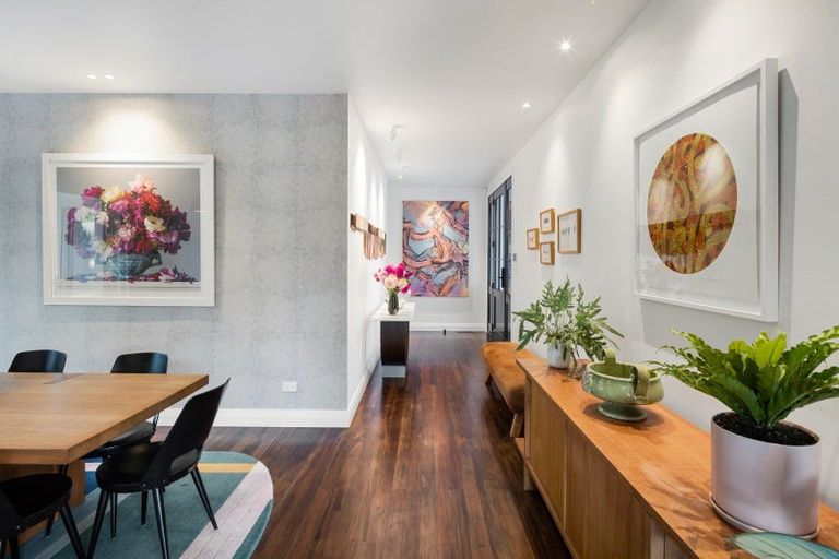 Photo of property in 76 Princes Street, Cambridge, 3434