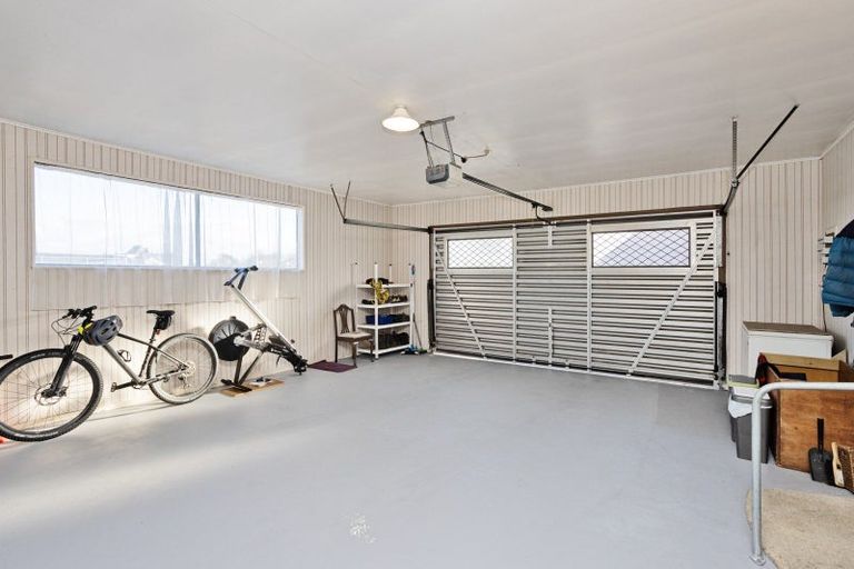 Photo of property in 349 Queens Drive, Windsor, Invercargill, 9810