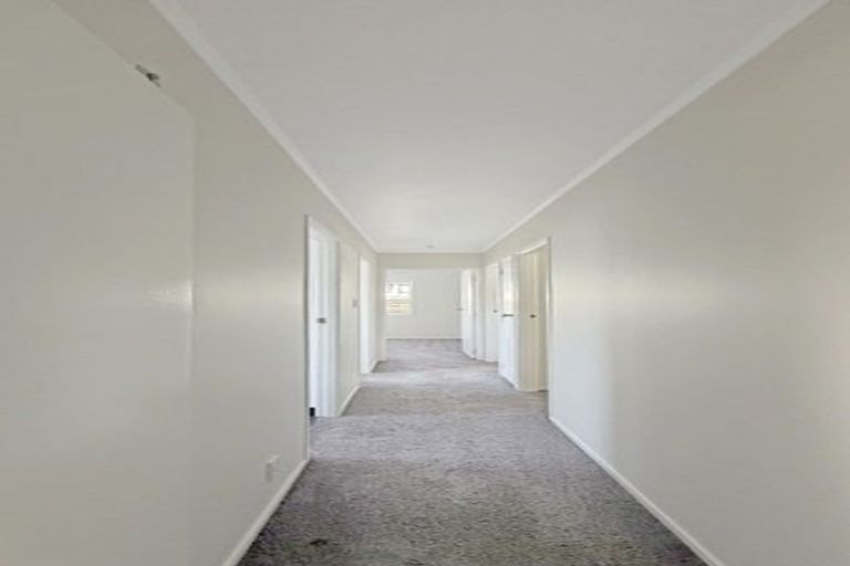 Photo of property in 4 Nearco Street, Randwick Park, Auckland, 2105