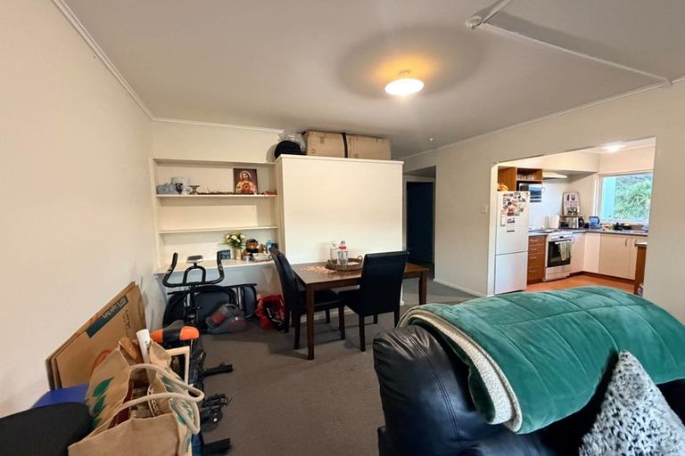 Photo of property in 95 Farmer Crescent, Taita, Lower Hutt, 5011