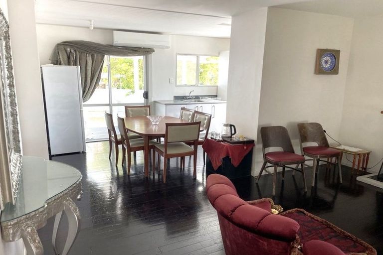 Photo of property in 29 Rosier Road, Glen Eden, Auckland, 0602