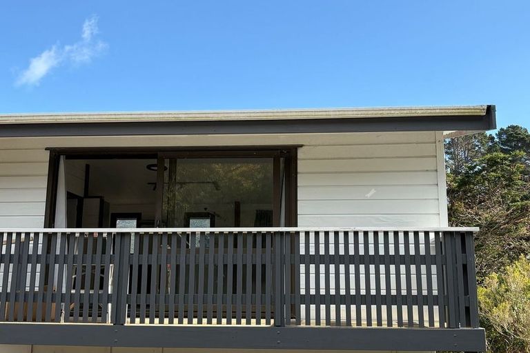 Photo of property in 22 Percy Dyett Drive, Karori, Wellington, 6012