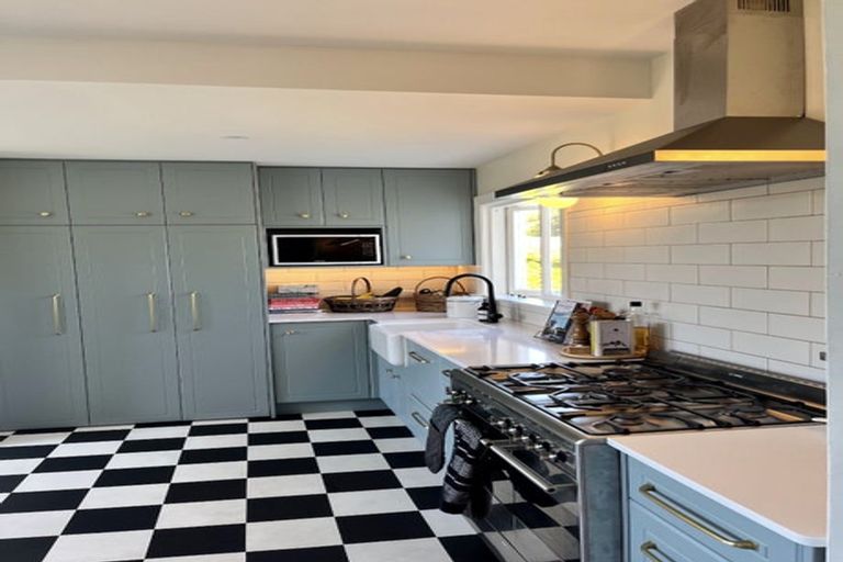 Photo of property in 43 Aynsley Terrace, Hillsborough, Christchurch, 8022