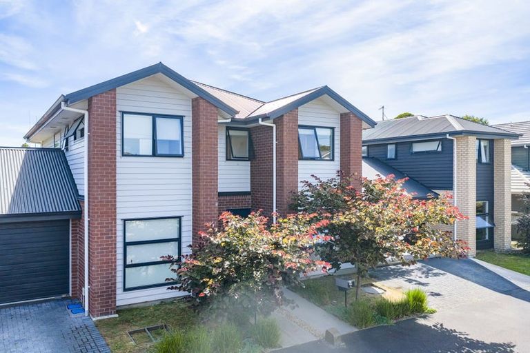 Photo of property in 2/54 Helena Road, Hillcrest, Hamilton, 3216