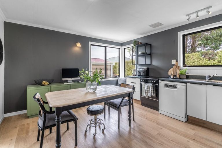 Photo of property in 330 Chelmsford Street, Waverley, Invercargill, 9810