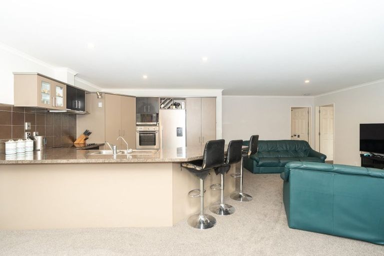 Photo of property in 38 Bramley Drive, Rototuna, Hamilton, 3210
