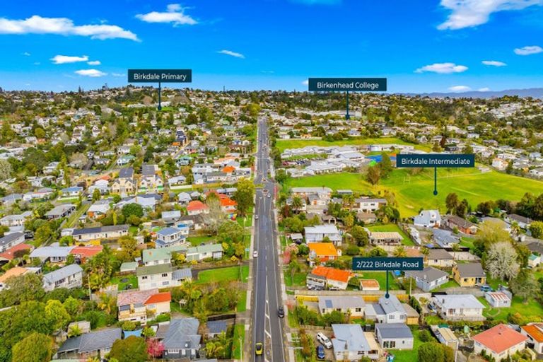 Photo of property in 2/222 Birkdale Road, Birkdale, Auckland, 0626