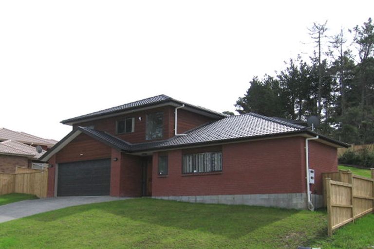 Photo of property in 45 Helleur Road, Massey, Auckland, 0614