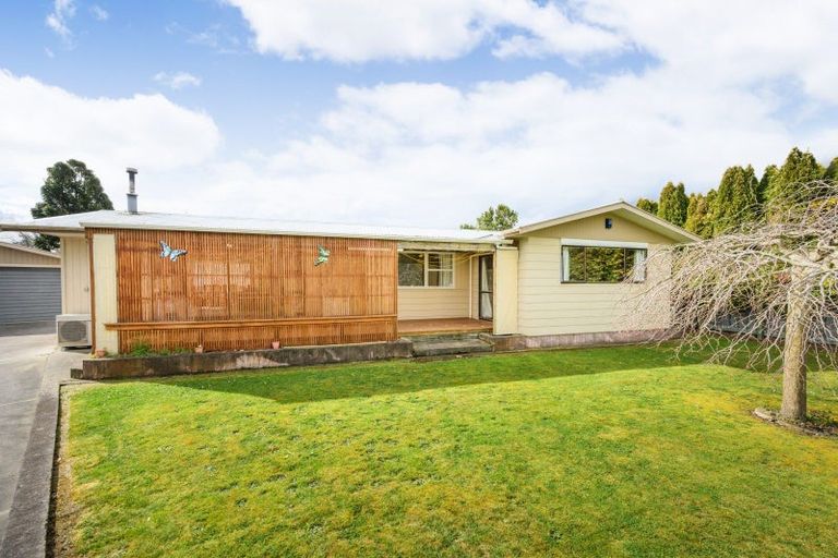 Photo of property in 8 Craven Court, Ashhurst, 4810