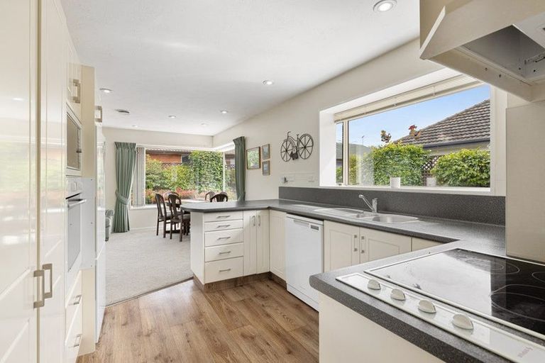 Photo of property in 391 Harewood Road, Bishopdale, Christchurch, 8053