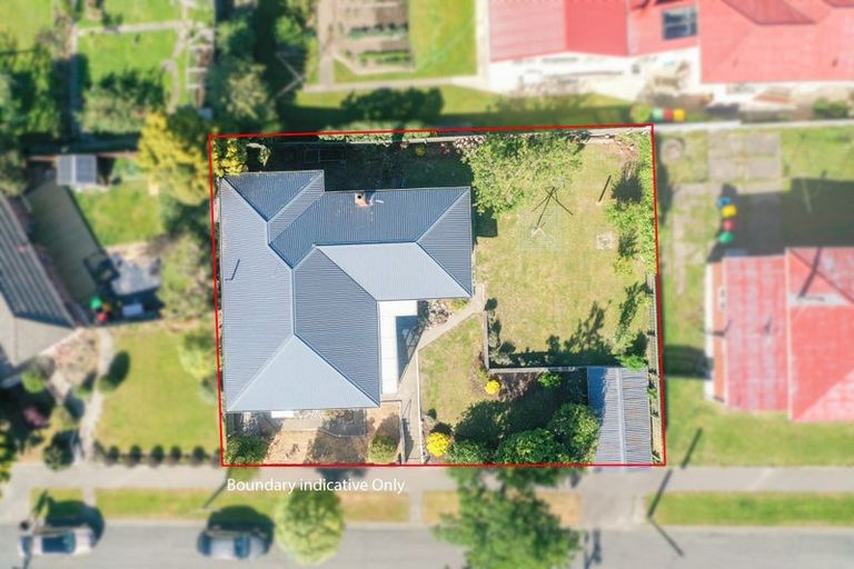 Photo of property in 10 Bouverie Street, Waimataitai, Timaru, 7910