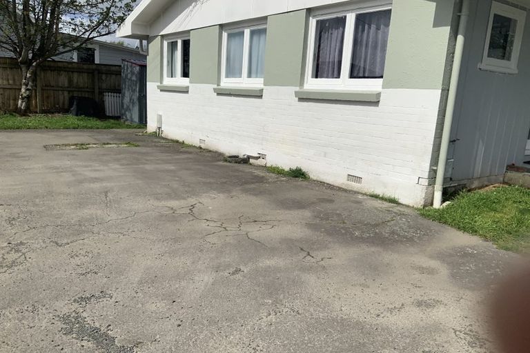 Photo of property in 1/4 Granville Street, Silverstream, Upper Hutt, 5019