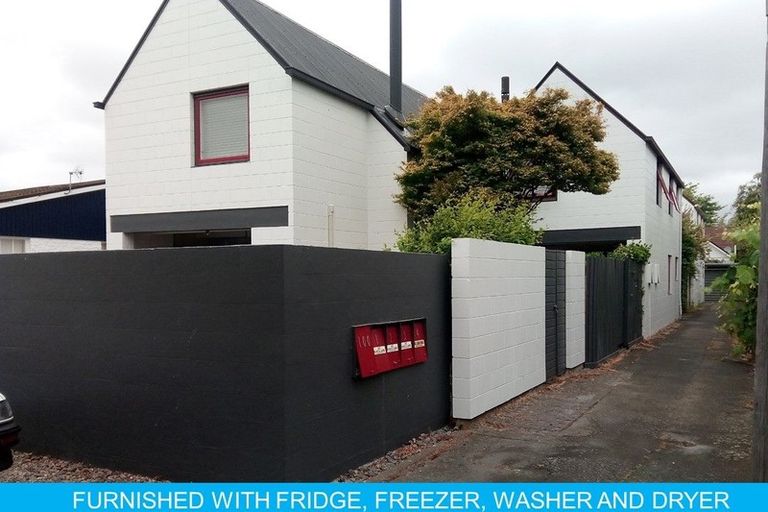 Photo of property in 2/100 Office Road, Merivale, Christchurch, 8014