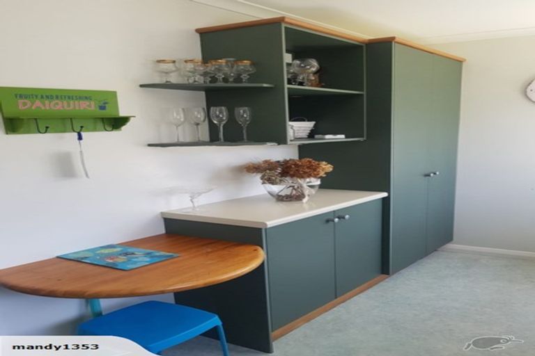 Photo of property in 9 Hursthouse Street, Vogeltown, New Plymouth, 4310