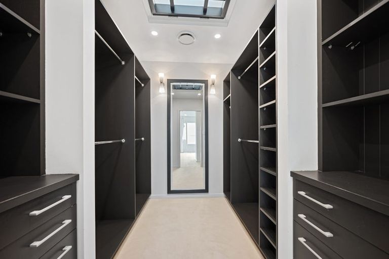 Photo of property in 47 Saltburn Road, Milford, Auckland, 0620