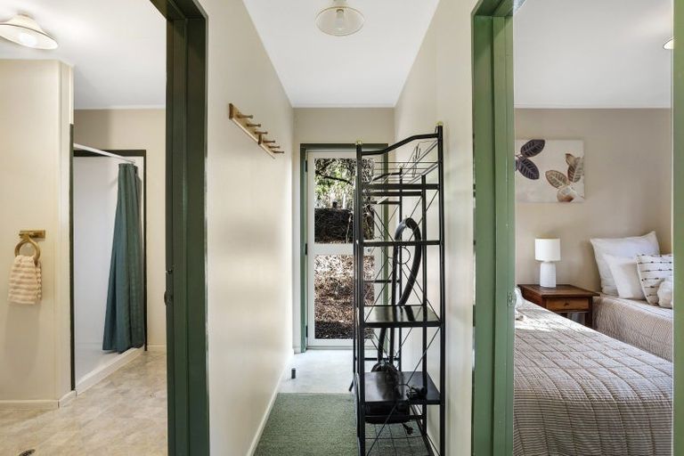 Photo of property in 930 Harington Point Road, Harington Point, Dunedin, 9077