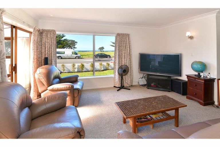 Photo of property in 1/262 Hibiscus Coast Highway, Orewa, 0931