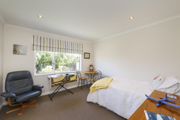 Photo of property in 224 Victoria Avenue, Hokowhitu, Palmerston North, 4410