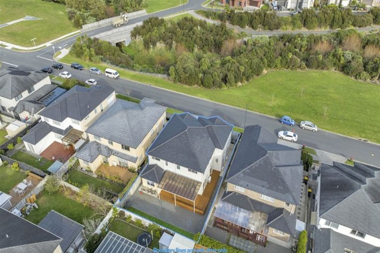 Photo of property in 21 Hughs Way, Flat Bush, Auckland, 2019
