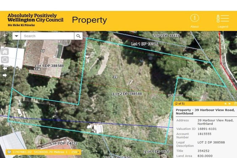 Photo of property in 39 Harbour View Road, Northland, Wellington, 6012