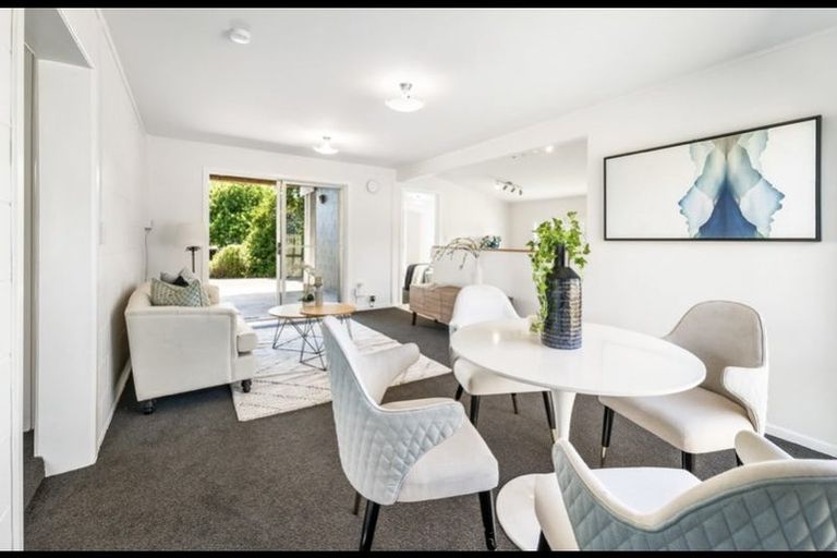 Photo of property in 10 Helvetia Drive, Browns Bay, Auckland, 0630