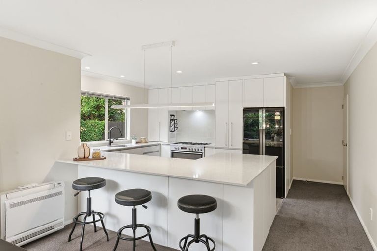 Photo of property in 14 Harlech Mews, Avonhead, Christchurch, 8042
