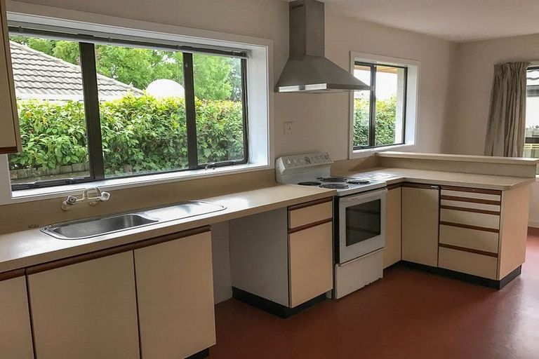 Photo of property in 125 Maidstone Road, Ilam, Christchurch, 8041
