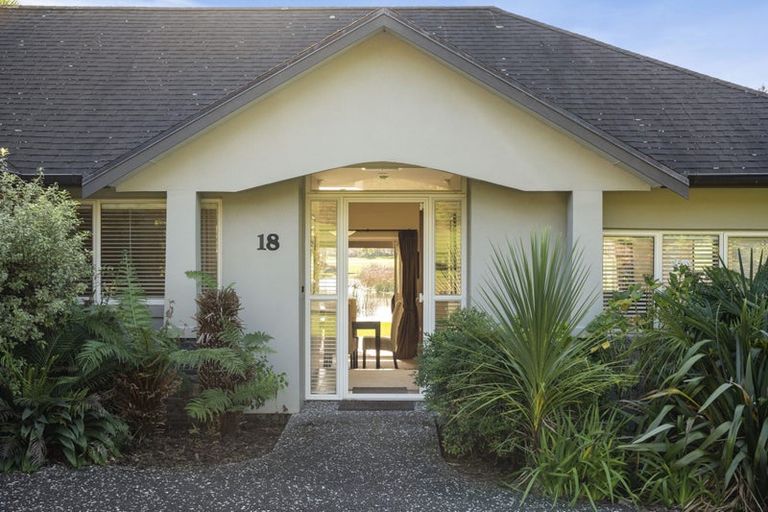 Photo of property in 18 Saint Andrews Drive, Pauanui, Hikuai, 3579
