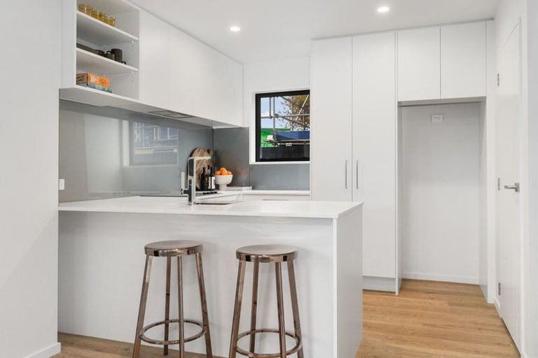 Photo of property in 1/38 Shirley Road, Shirley, Christchurch, 8013