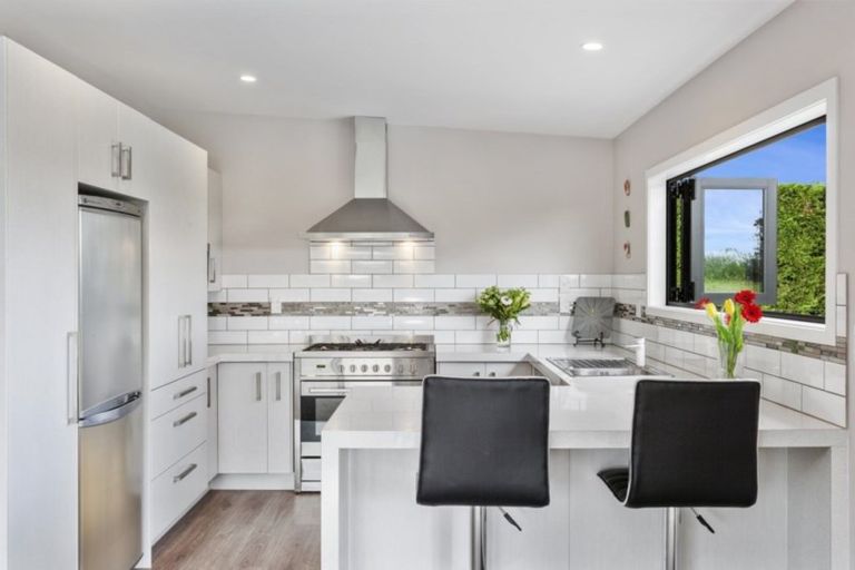 Photo of property in 65 Riverlea Downs, Broadlands, 3081