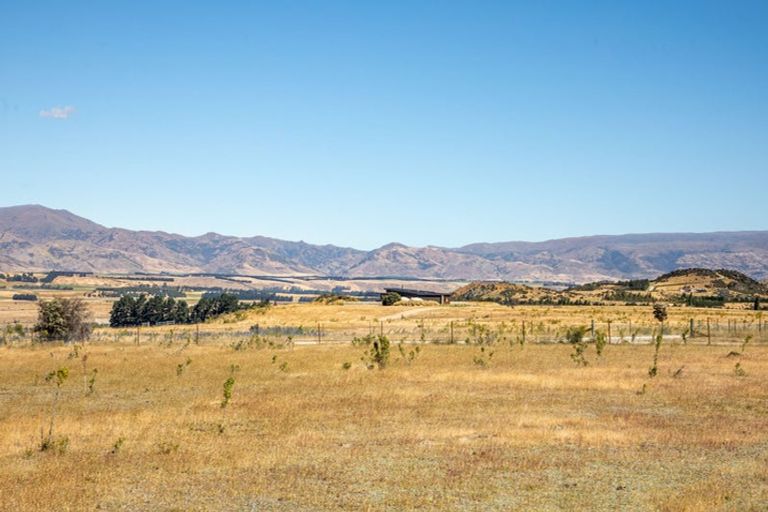 Photo of property in 22 Totara Place, Queensberry, Cromwell, 9383