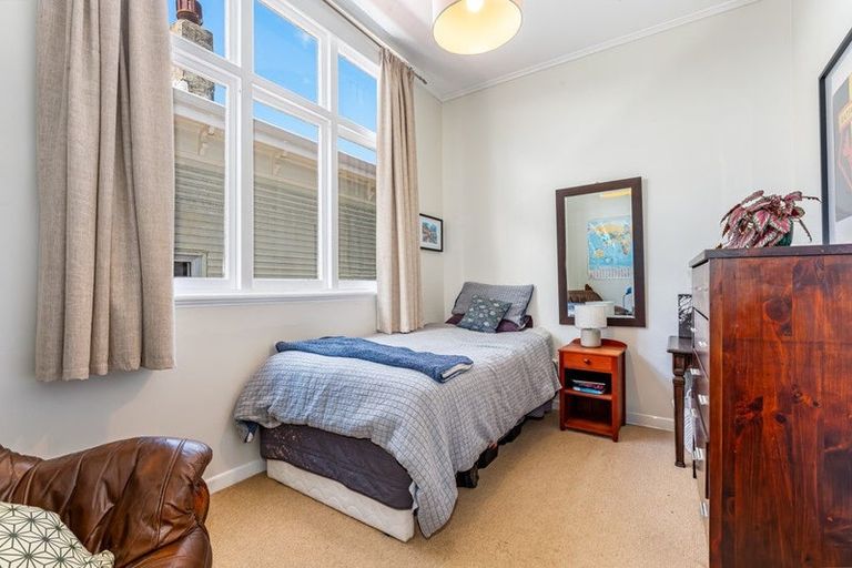 Photo of property in 8 Henry Street, Kilbirnie, Wellington, 6022